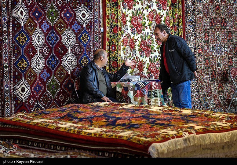 خرید فرش ماشینی با تخفیف ویژه؛ چگونه بهترین قیمت را پیدا کنیم؟