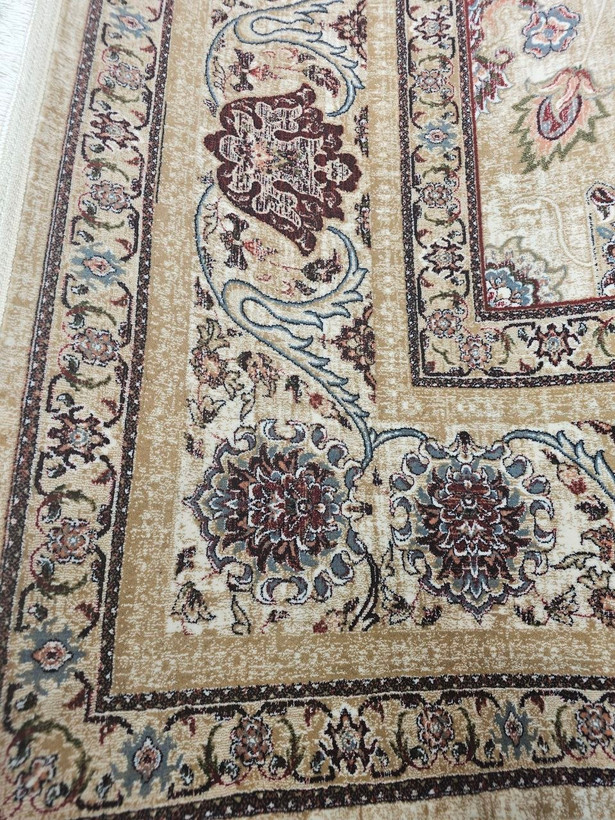 فرش آرمانی کلکسیون فرح کد ۱2۳۱۲ لاکی ۱۲۰۰ شانه